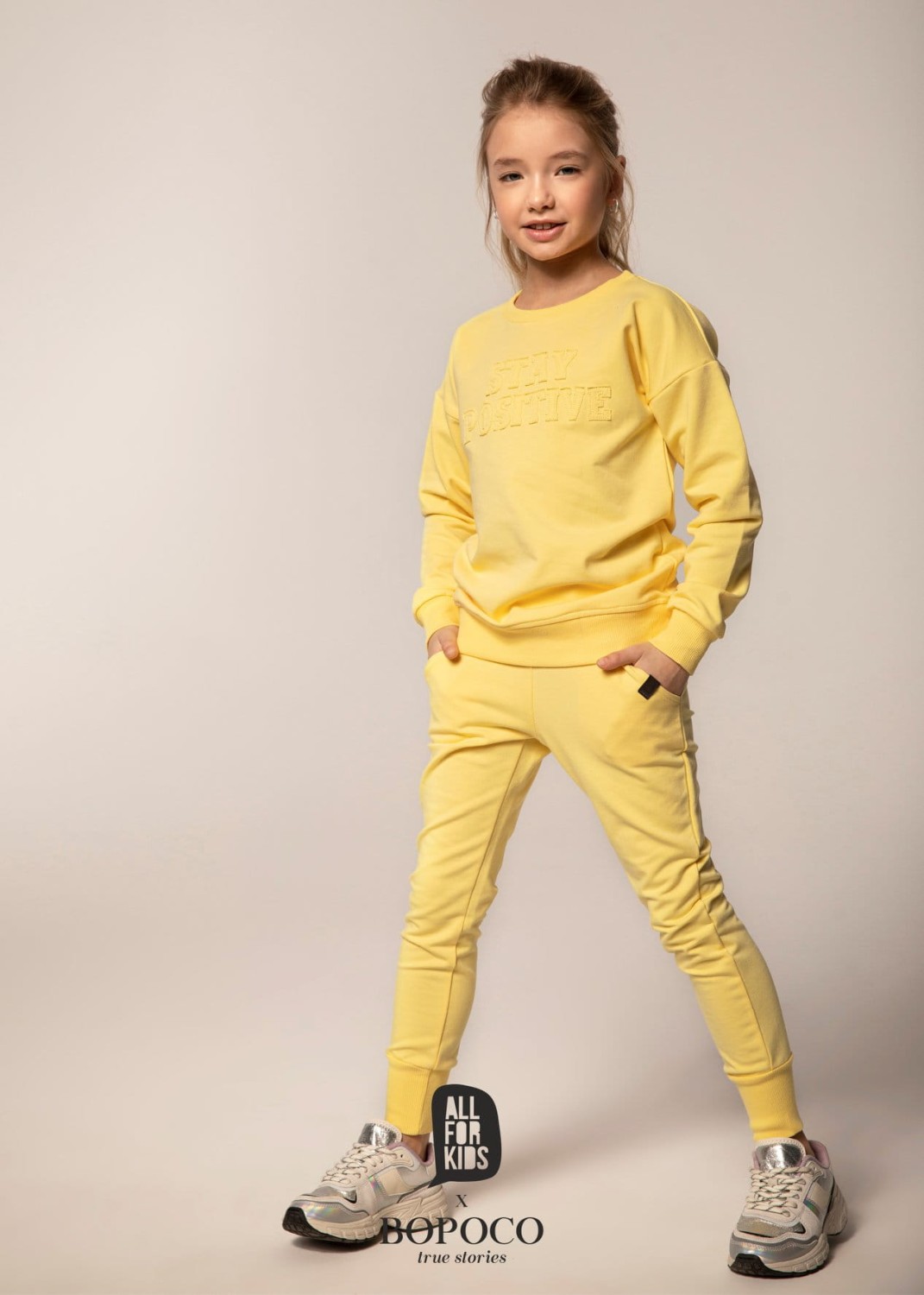 spodnie dresowe żółte all for kids