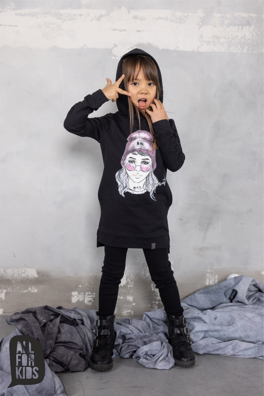 długa bluza tunika z kapturem czarna all for kids