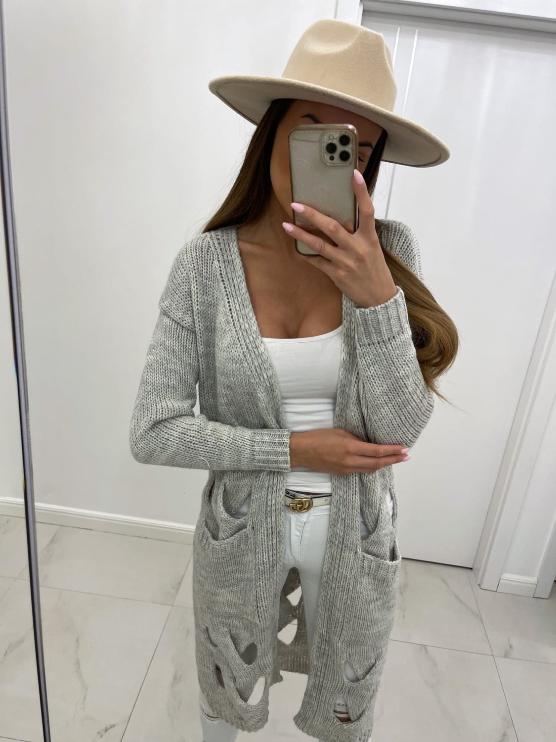 kardigan z kieszeniami i dziurami jasnoszary tmc moda