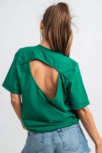 T-shirt damski wycięcie na plecach zielony TMC Moda     