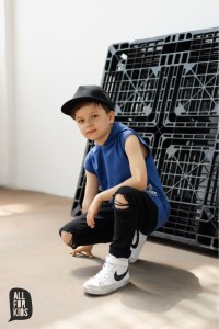 Spodnie jeansowe z dziurami czarne All For Kids  