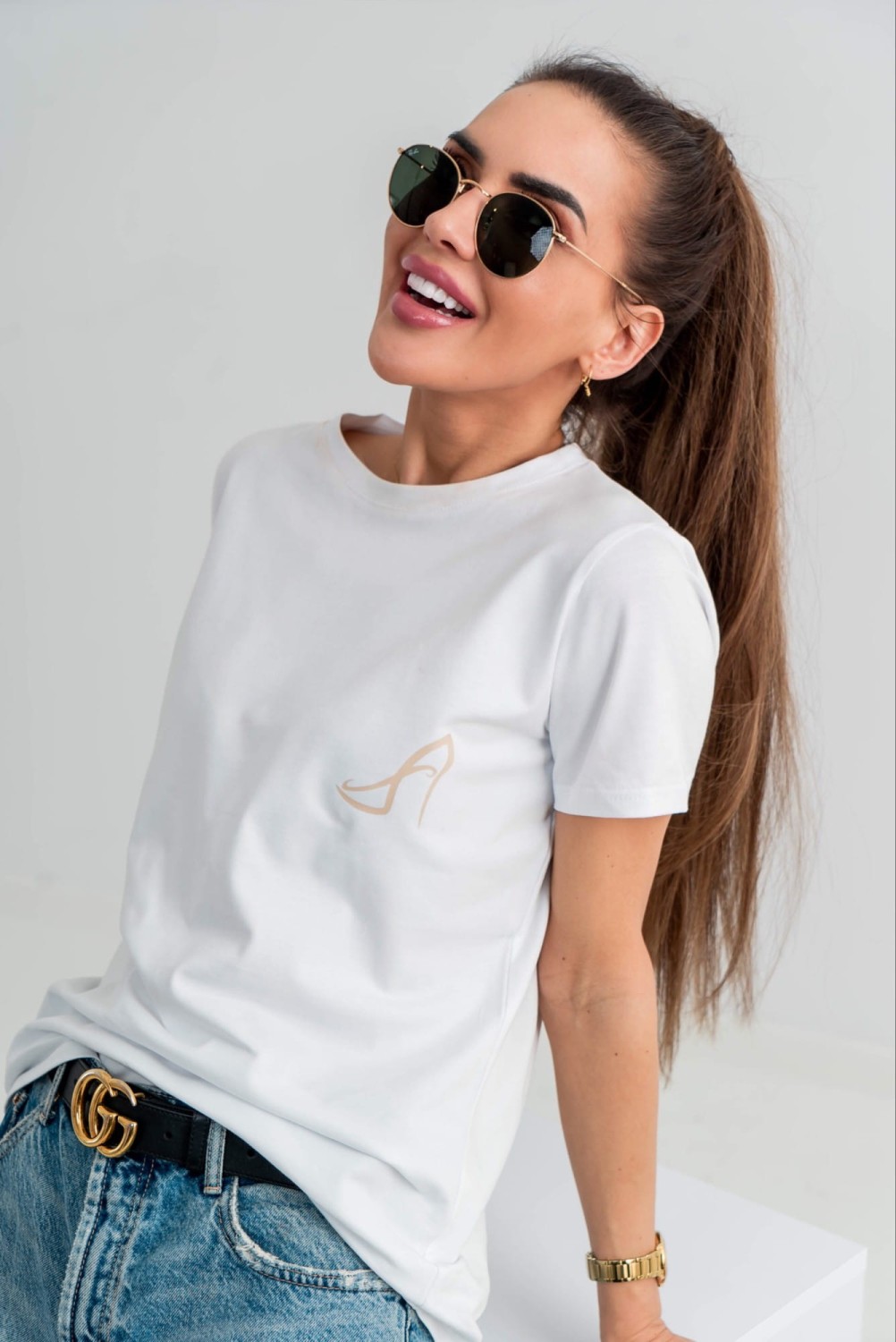 biały t-shirt damski szpilki Tmc Moda