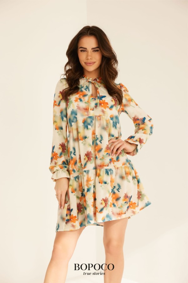 rozkloszowana sukienka damska z długim rękawem bopoco