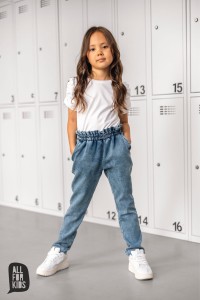 Biała bluzka z bufkami All For Kids   