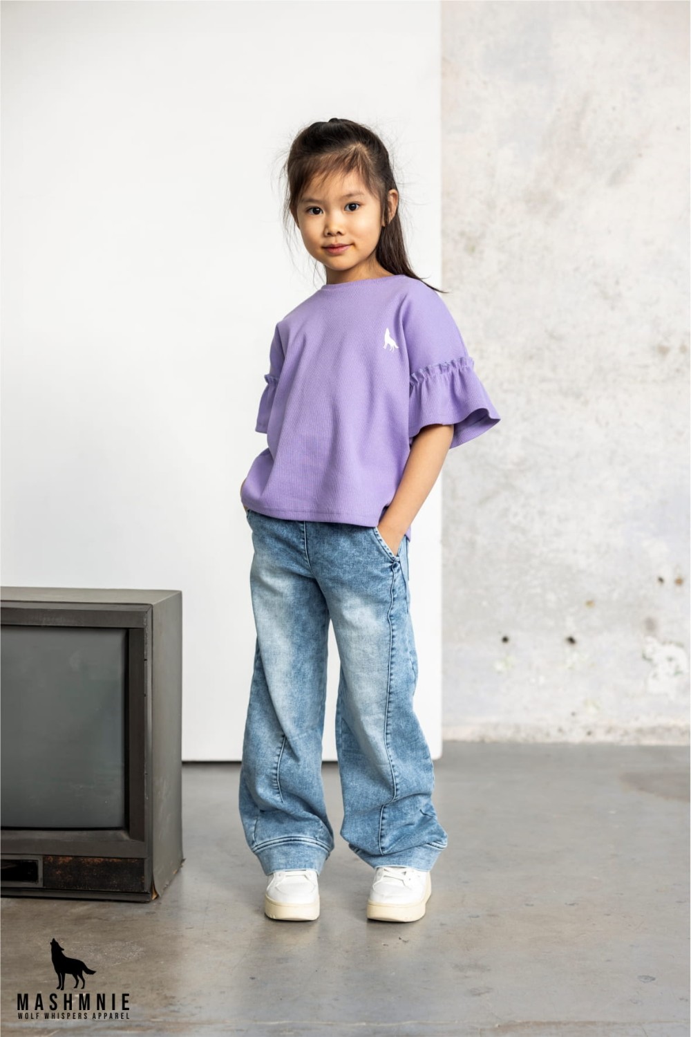 WOLF WHISPERS 186.jpg