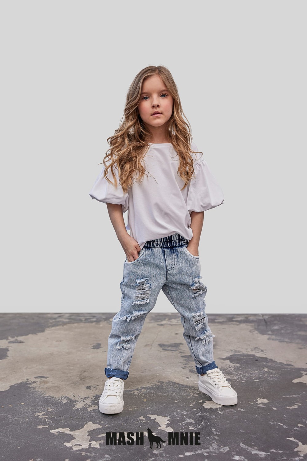 MASHMNIE WOLF WHISPERS 140.jpg