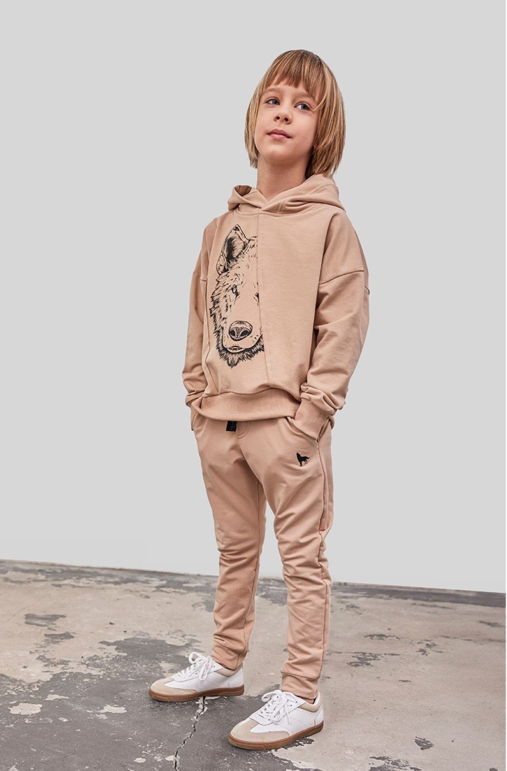 MASHMNIE WOLF WHISPERS 40.jpg