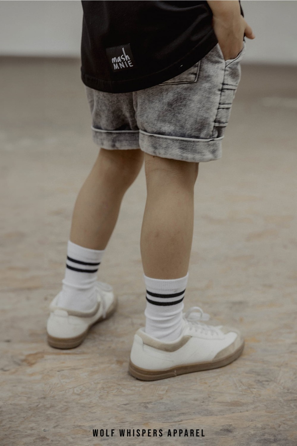 WOLF WHISPERS DROP 3 MASHMNIE 50.jpg