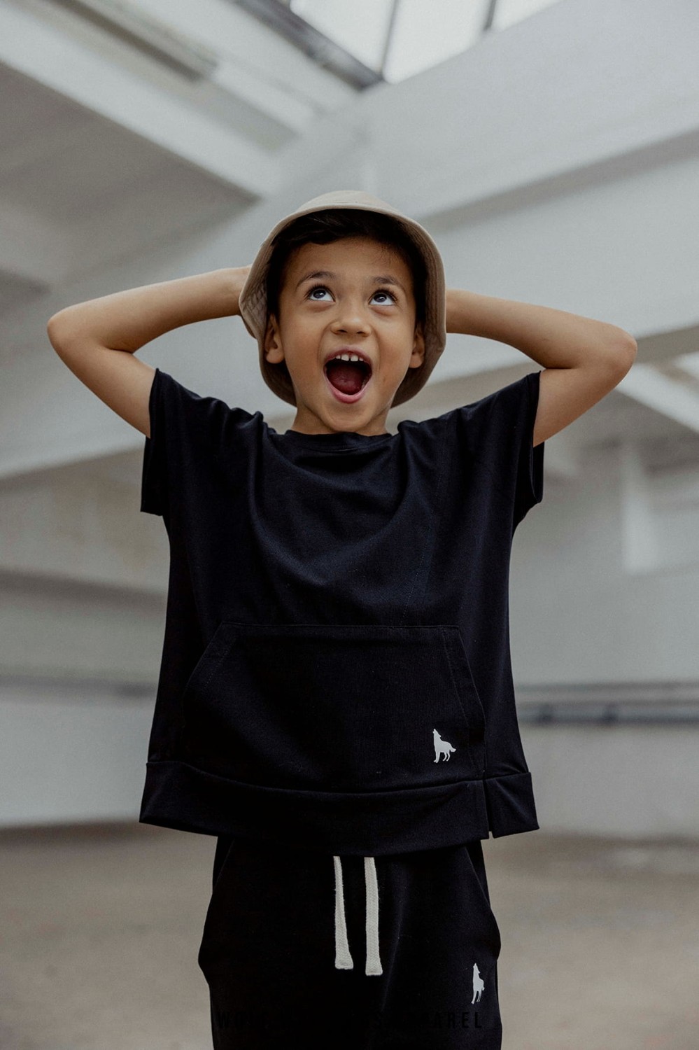 WOLF WHISPERS DROP 3 MASHMNIE 88.jpg