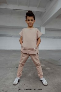 Beżowy t-shirt kangurka Mash MNIE     