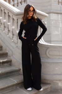 Czarny komplet szerokie spodnie i krótka bluzka LaBalancia 