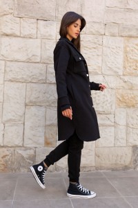 Czarny komplet dresowy spodnie bluzka długa katana LaBalancia 