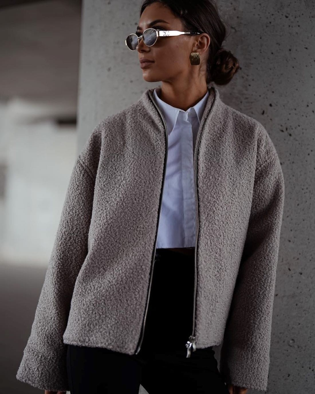 Kurtka z bukli beżowa jasna Me Gusta [ROZMIAR: uniwersalny, KOLOR: odcienie brązu i beżu]