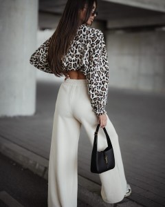 Szerokie spodnie dresowe beżowe Me Gusta [ROZMIAR: uniwersalny, KOLOR: beżowy]