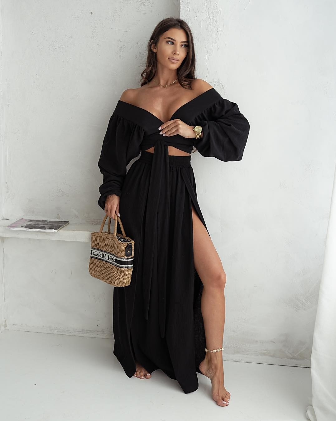 Długa spódnica z  muślinu czarna Me Gusta [ROZMIAR: uniwersalny, KOLOR: czarny]