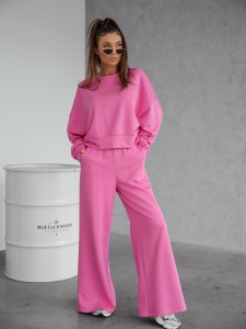 Dres szerokie spodnie i bluza różowy Me Gusta  