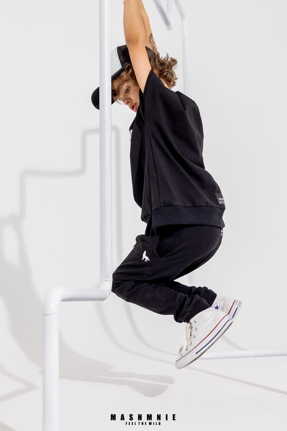 MASHMNIE FEEL THE WILD 61.jpg