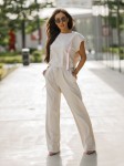 Komplet dresowy szerokie spodnie i bluzka z poduszkami beżowy Modernline
