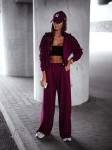 Bordowy dres damski szerokie spodnie i bluza z kapturem Me Gusta 