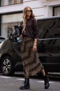 Długa spódnica panterka Bopoco   