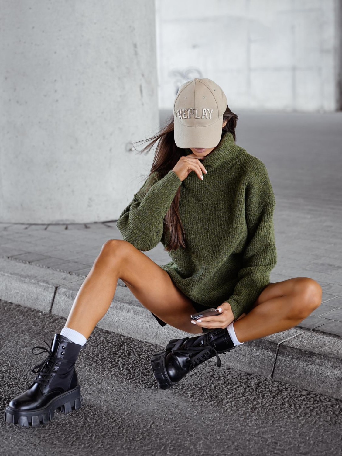 me gusta sweter damski golf oversize khaki