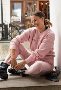 Spodnie damskie dresowe różowe Chiara  