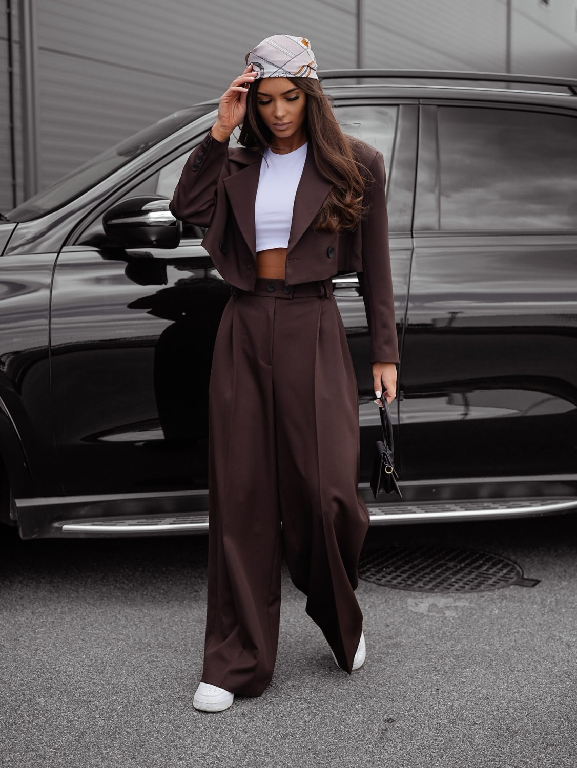 eleganckie spodnie damskie z szeroką nogawką brązowe me gusta