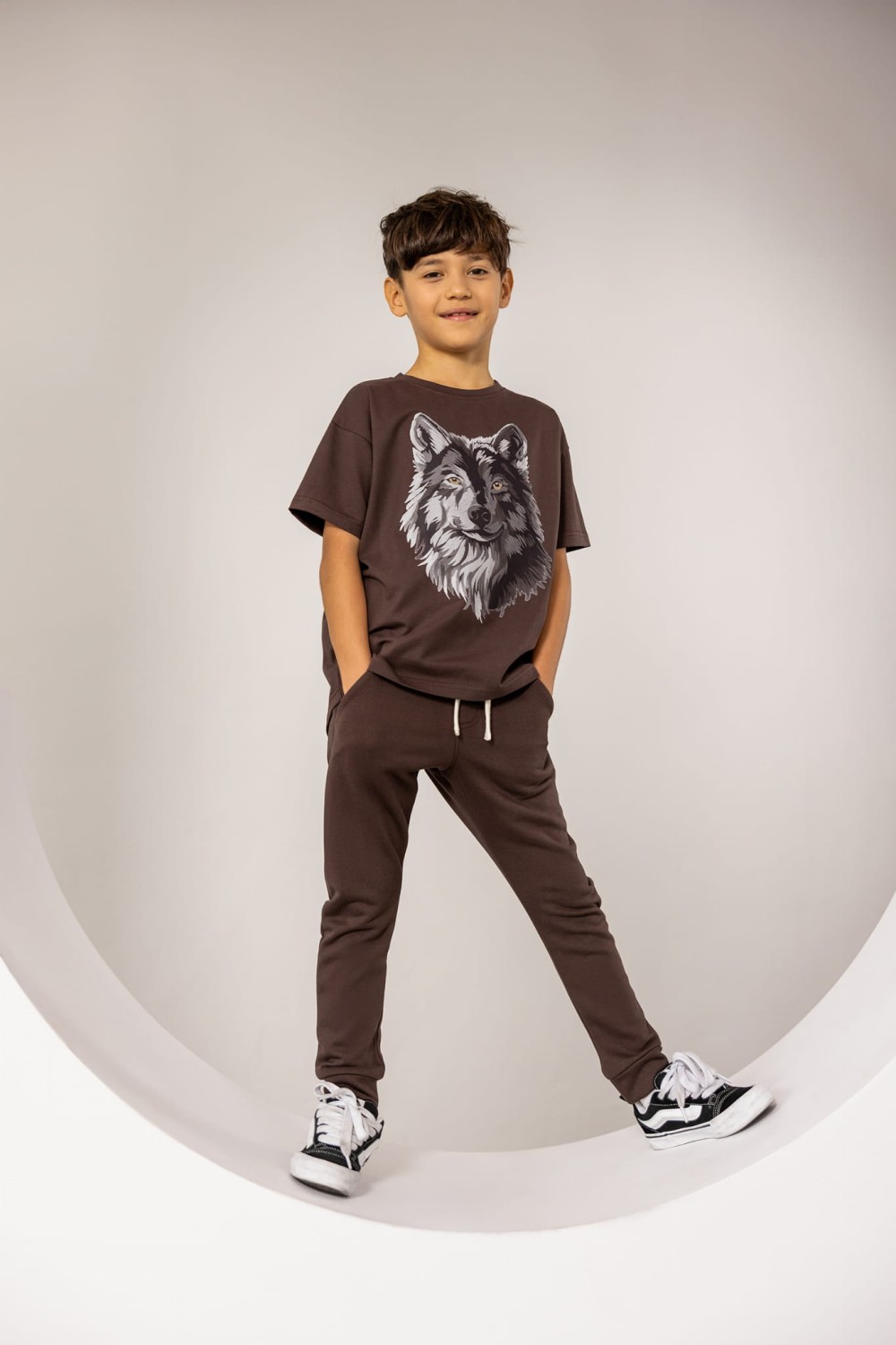 MASHMNIE T-SHIRT Z WILKIEM BRĄZOWY