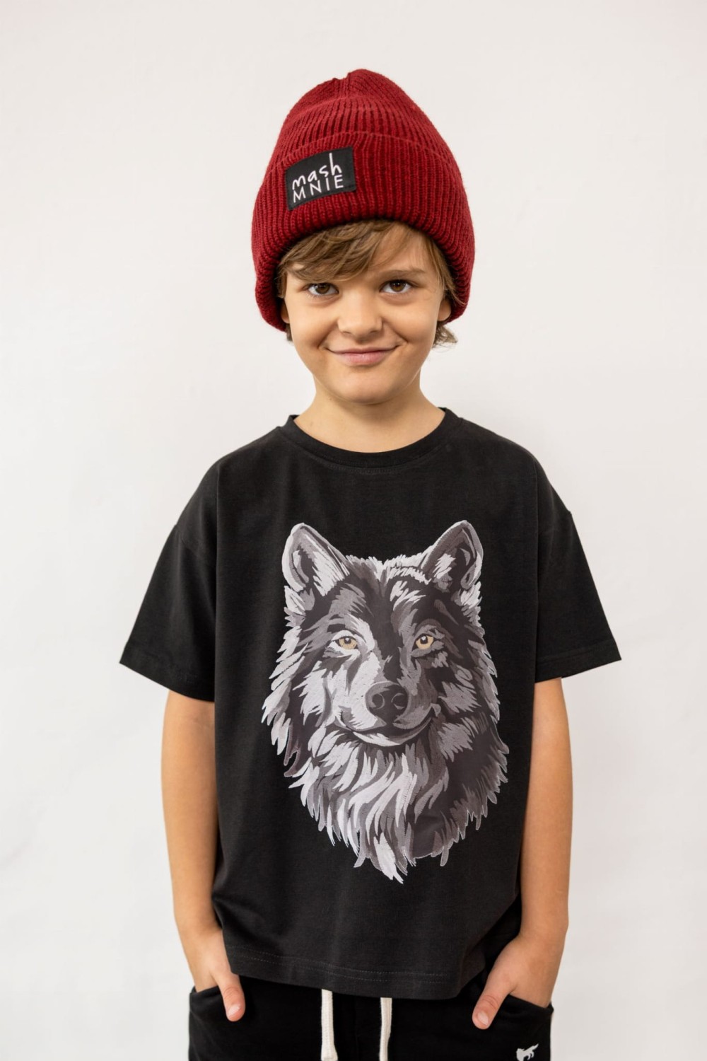 MASHMNIE t-shirt z wilkiem czarny