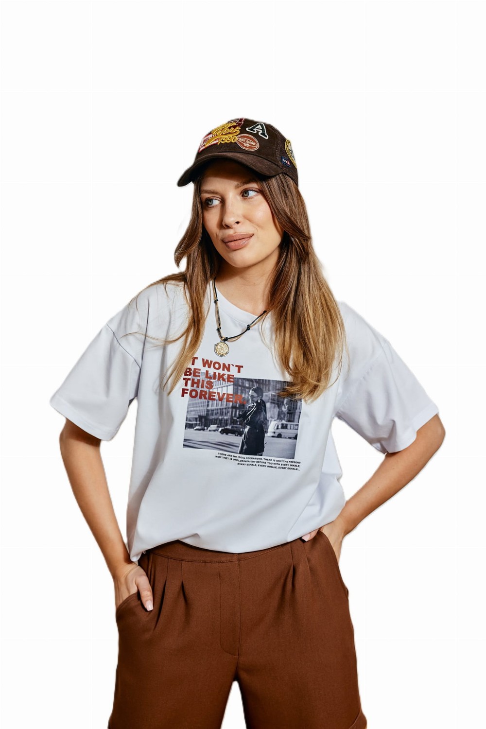 Biały t-shirt damski Bopoco nadruk