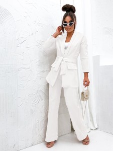 Biały garnitur komplet damski szerokie spodnie i długa marynarka Moon