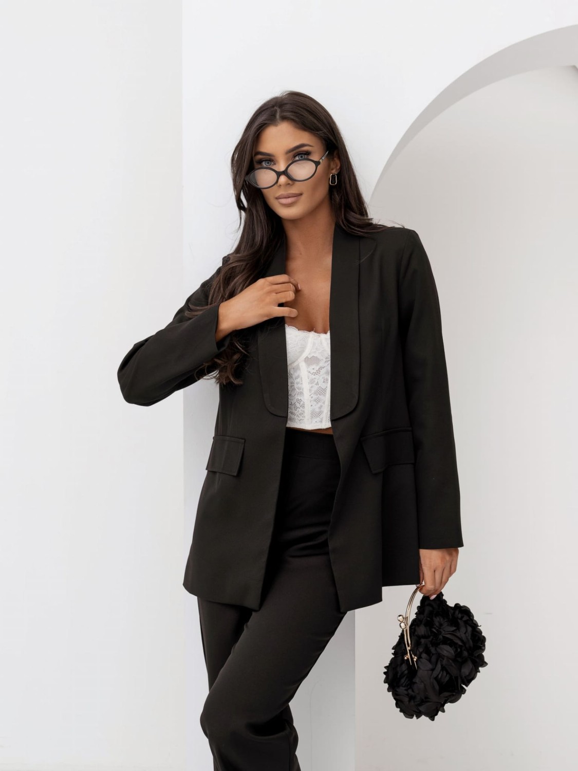 Garnitur komplet damski spodnie marynarka z pasem czarna Moon