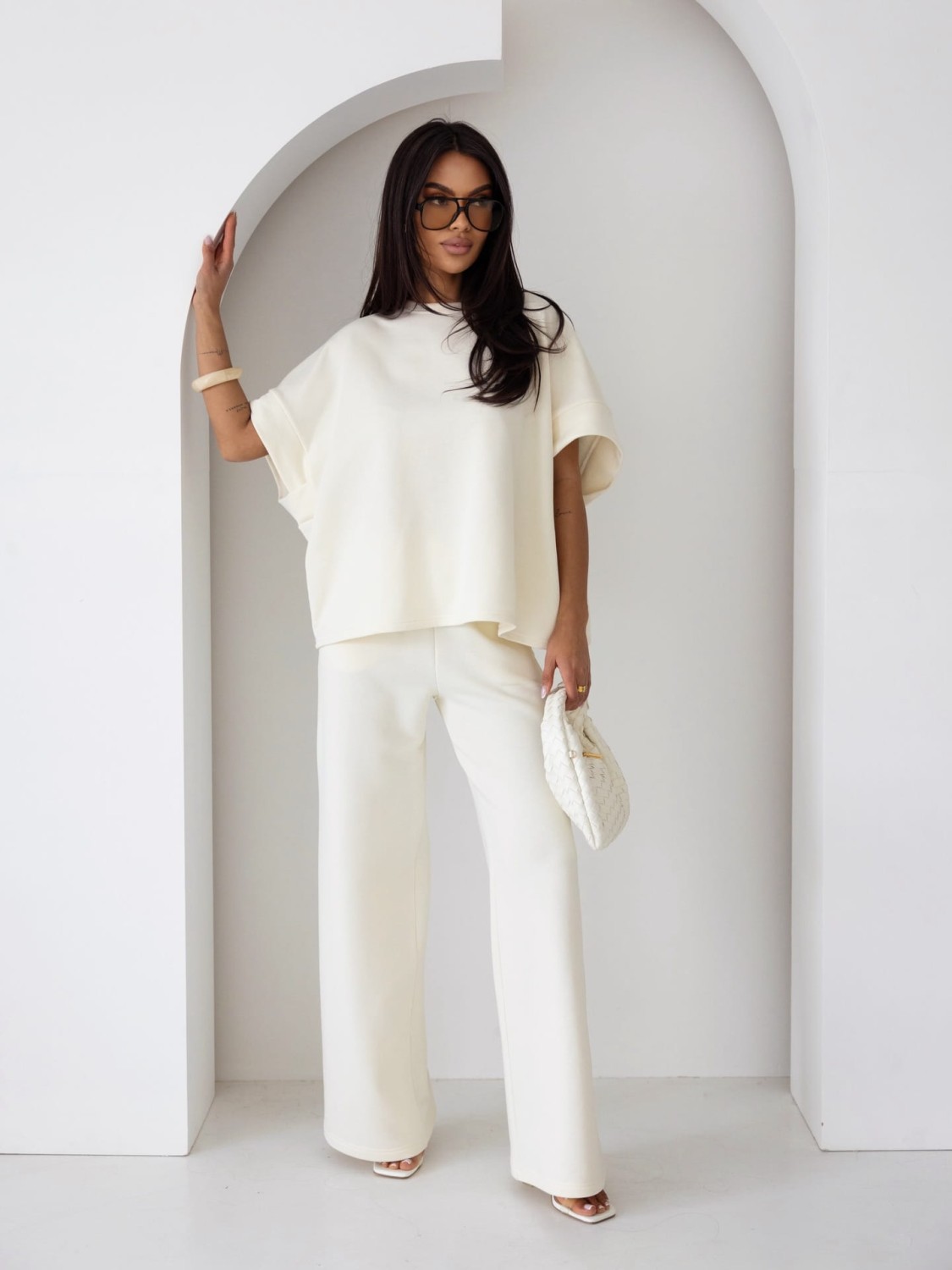 KOMPLET DRES DAMSKI SZEROKIE SPODNIE I LUŹNA BLUZKA ECRU ME GUSTA