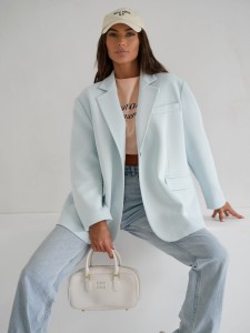 Marynarka damska oversize dresowa niebieska jasna Me Gusta   
