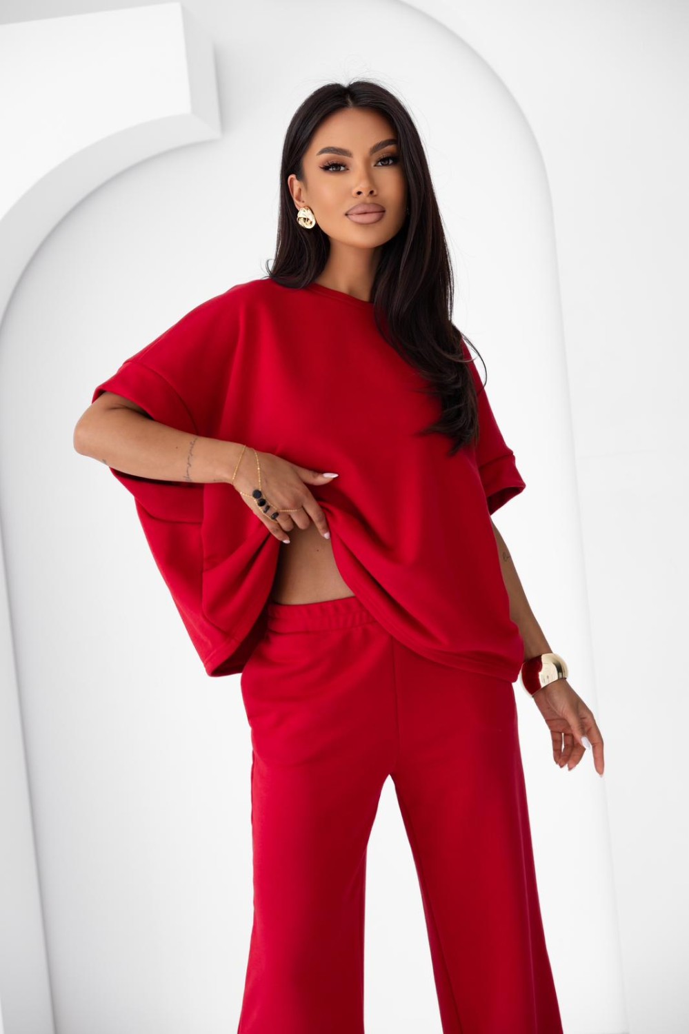 KOMPLET DRES DAMSKI SZEROKIE SPODNIE I LUŹNA BLUZA CZERWONY ME GUSTA