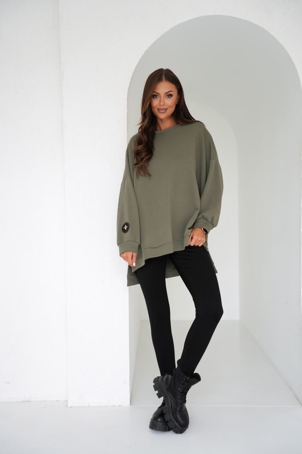 modna bluza damska oversize dresowa mucha khaki me gusta