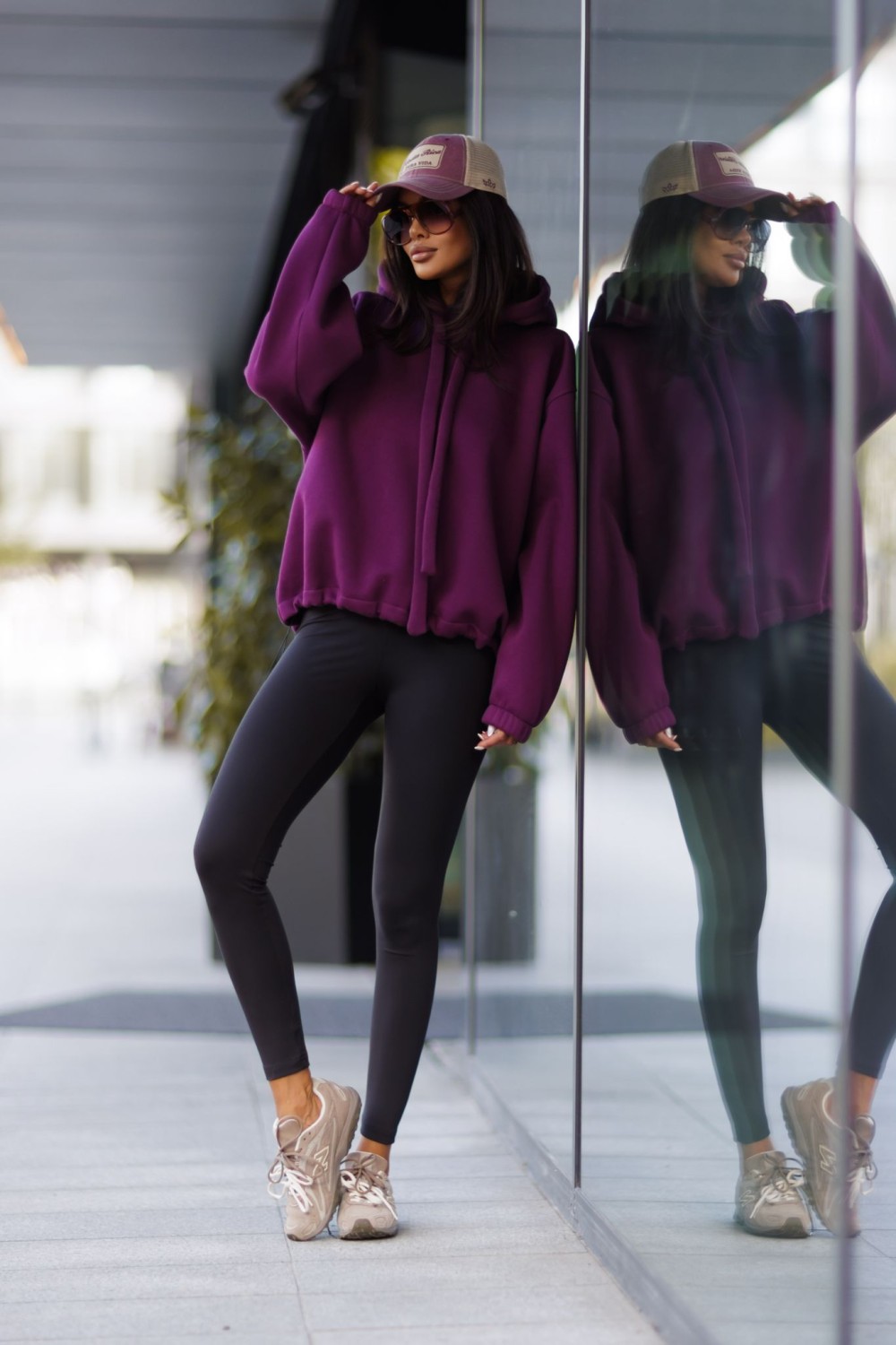 bluza damska z regulacją dołem ocieplana oversize kaptur fioletowa ciepła me gusta