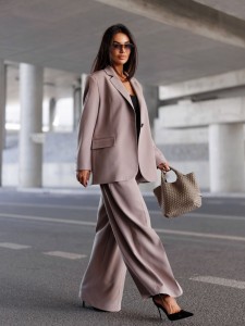 Marynarka damska oversize beżowa latte Me Gusta      
