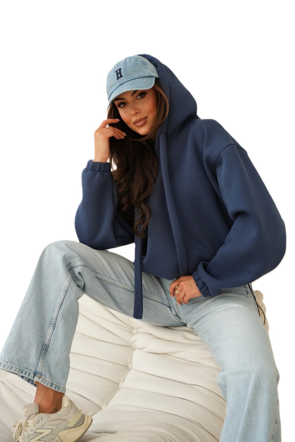 bluza damska z regulacją dołem ocieplana oversize kaptur granatowa me gusta