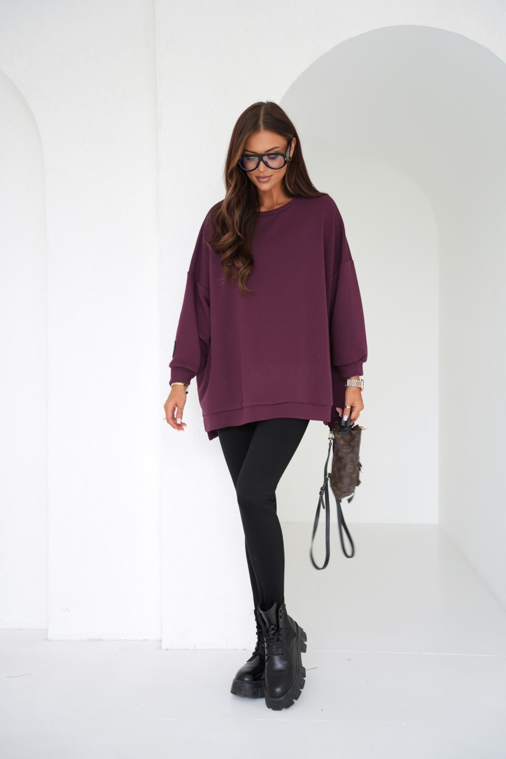 modna bluza damska oversize z naszywakmi mucha fioletowa śliwka me gusta